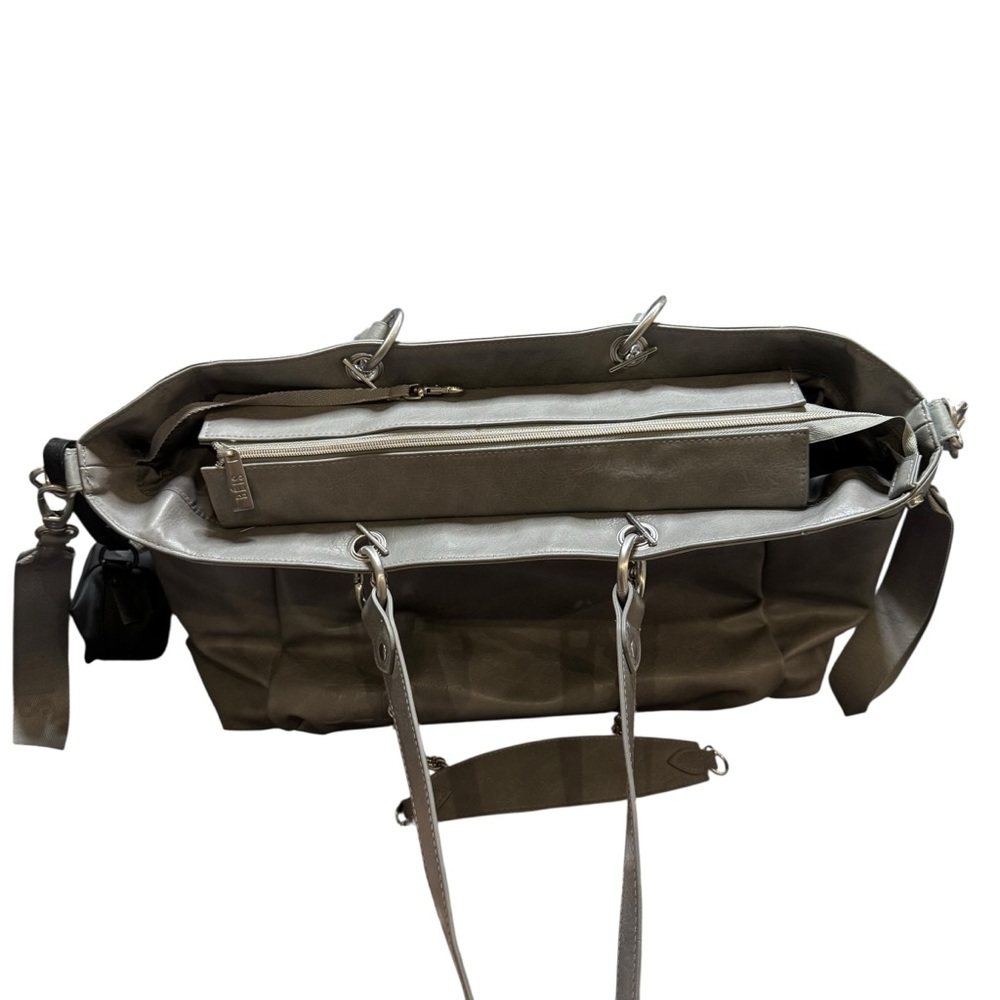 BEIS The Diaper Bag in Gray - Picture 13 of 16